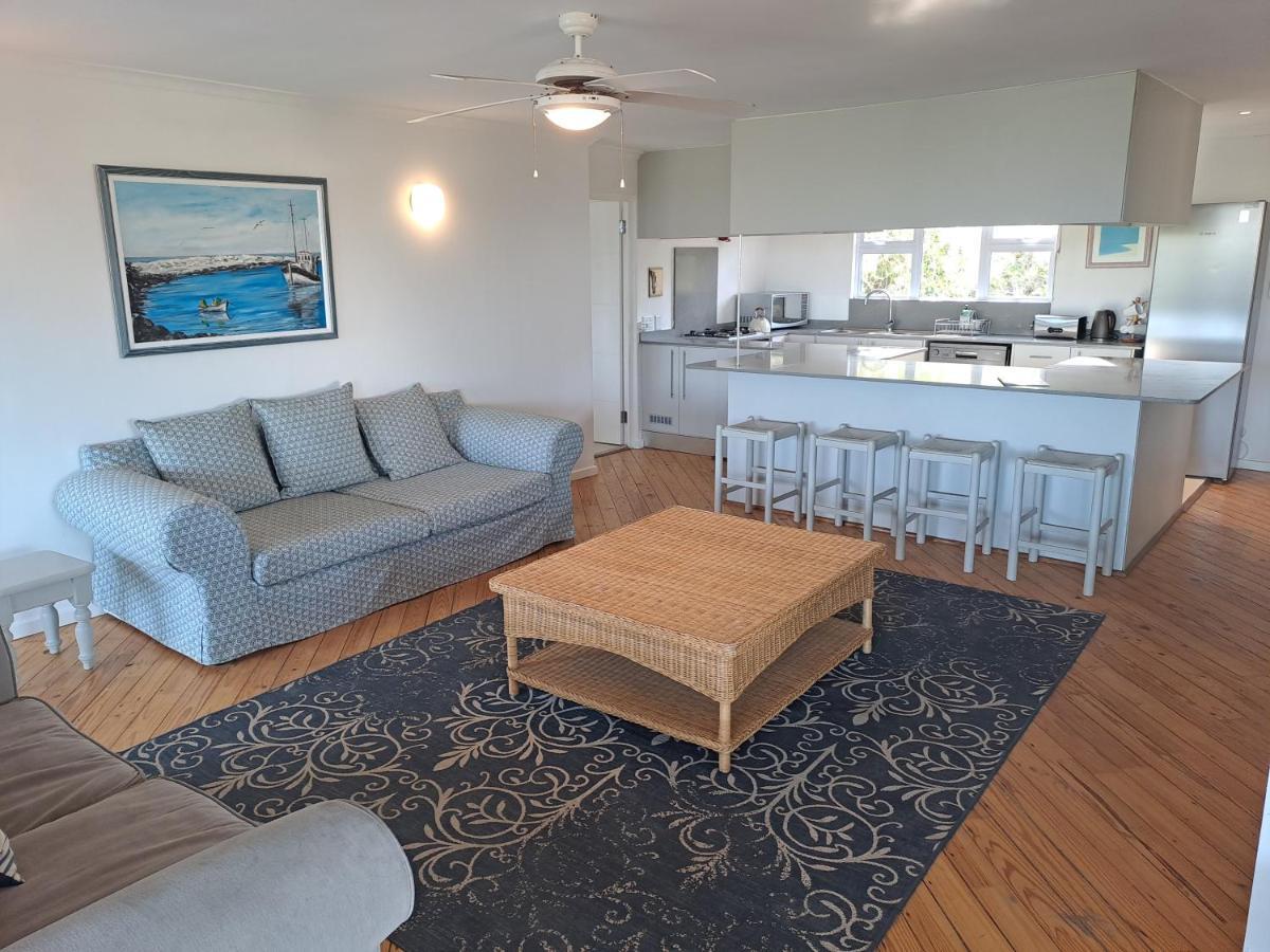 Atlantic Dream Beachfront Villa Scarborough Exteriör bild